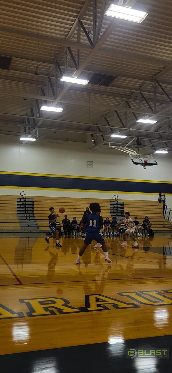 Seth with the nice jumper