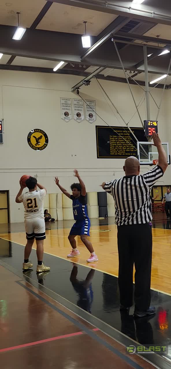 Wryzen with the block!!