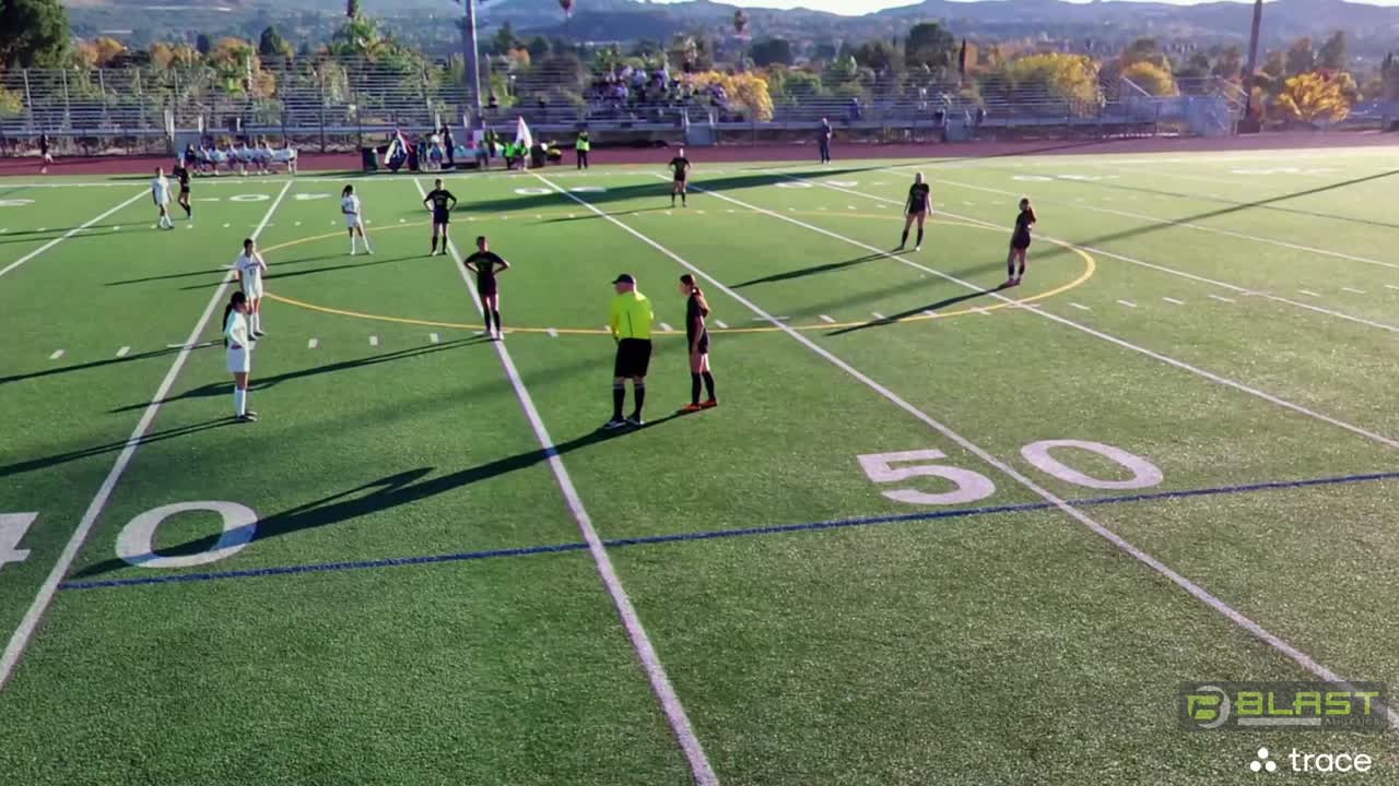 Lauren Healey #24. 1v1