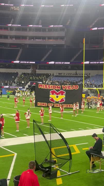 Mission takes the field at SoFI Stadium!!  Let’s go DIABLOS!!