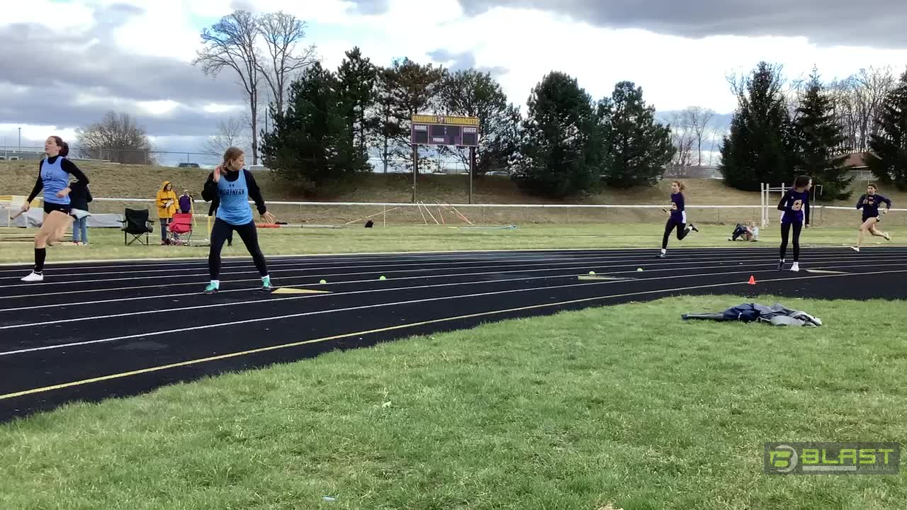 Sydney Babbit and Brooklyn Manson-4x100