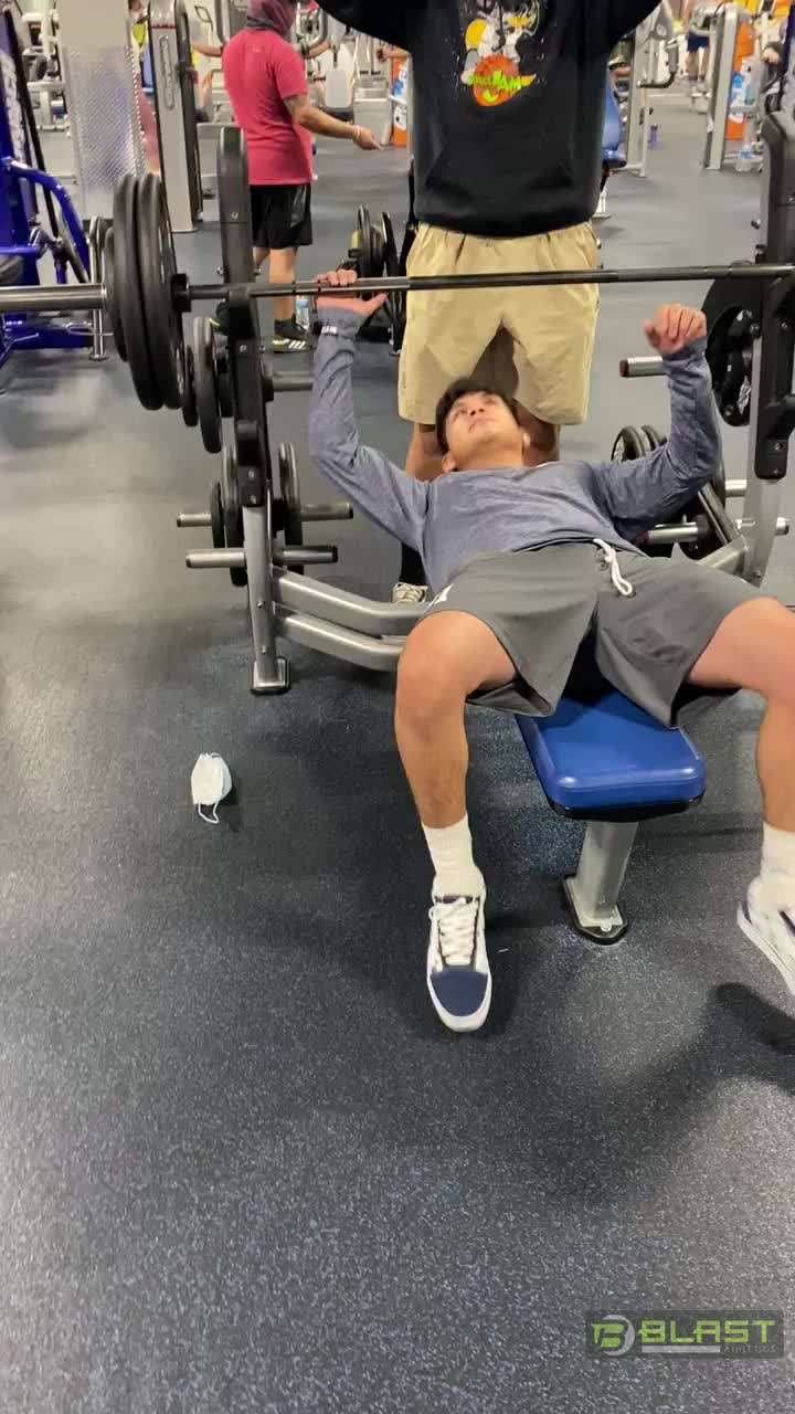 250
