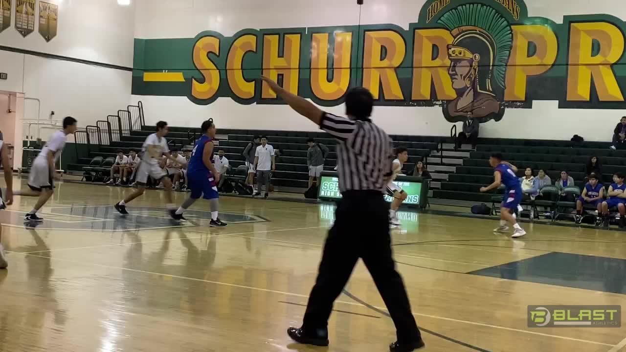 Drew ,with the dime to E 🏀🏀!!