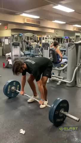 Power clean 225lbs