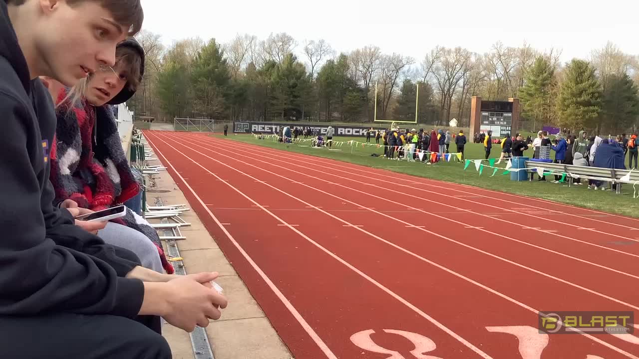 Riley Allen, Akalia Harris, and Willow Balahoski-200 meter dash